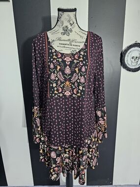 Style & Co. Black Long Sleeve Tunic Dress with Pink Floral Panels